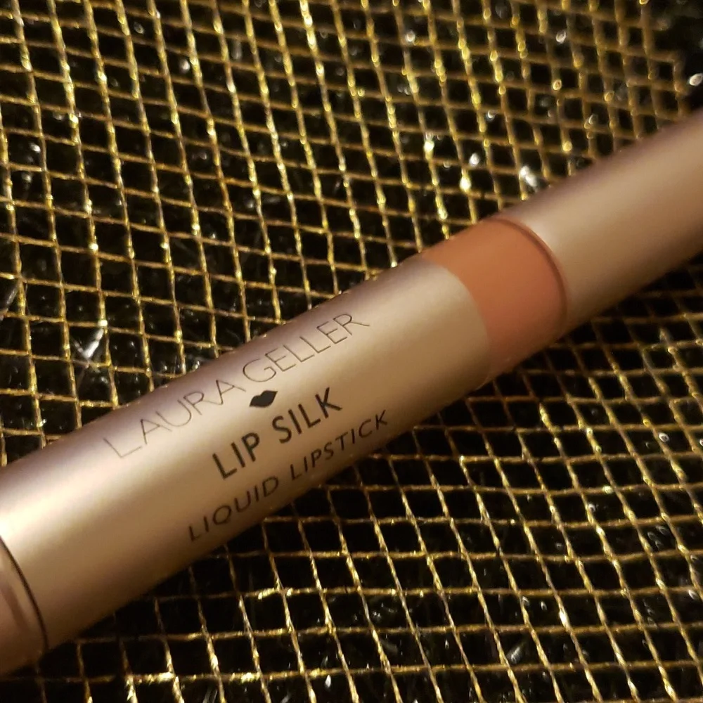🧚‍♀️FRENCH KISS Laura Geller DISCONTINUED Lip Silk NWOBOX